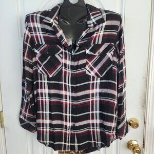Women's Long Sleeve Boyfriend Relaxed Button Down Top